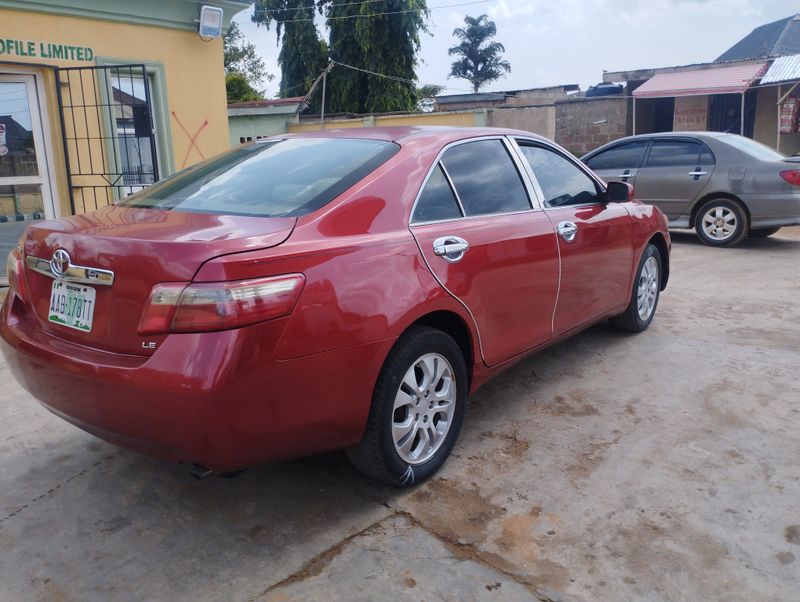 Thumbnail 3 of 2009 Toyota Camry LE